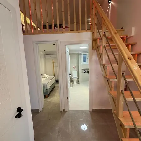 M & K Twins Loft Corfu *
